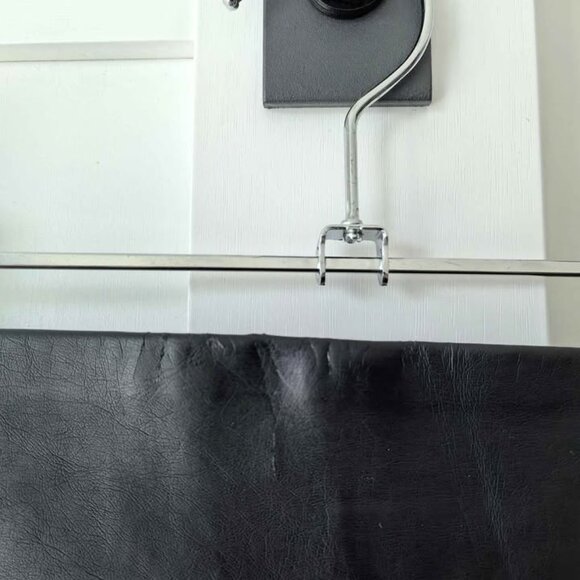 Club Monaco Vegan Leather Mini Skirt – Size 00 - Picture 7 of 7